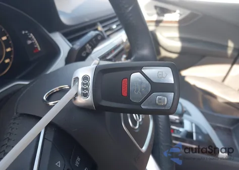 2019 Audi Q7 45 Premium from USA, damaged, VIN WA1LHAF73KD028073